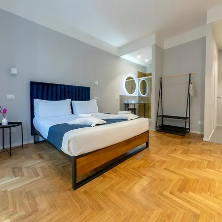 Carrara 24 Rome