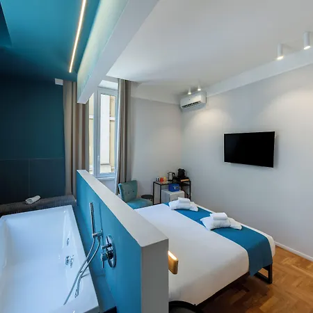 Гостевой дом Carrara 24 4*