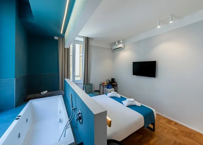 Pensión Carrara 24 4*